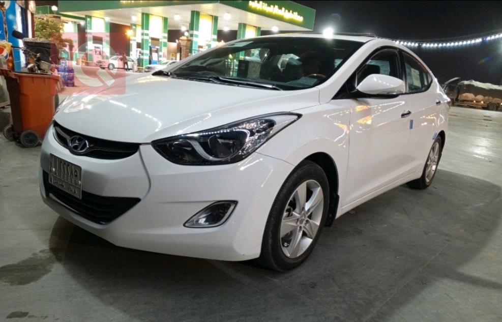 هیوندای ئەلەنترا